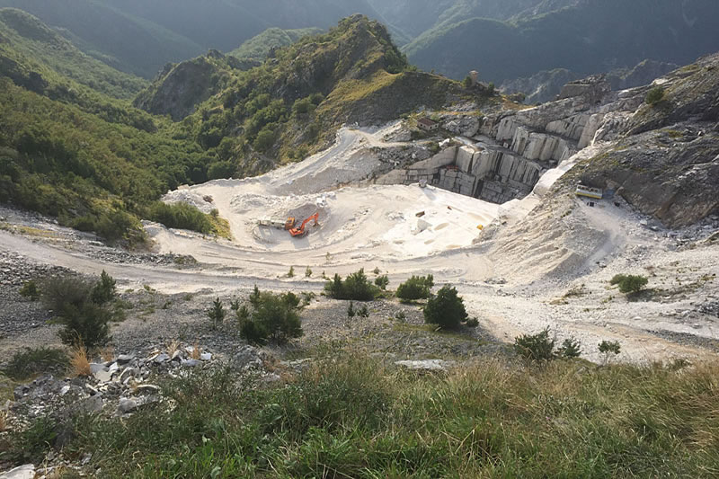 Besuch der Marmor-Steinbrüche von Carrara